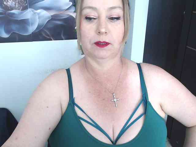 sweetsalo webcam