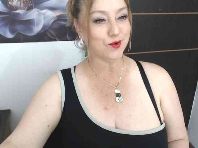 sweetsalo webcam