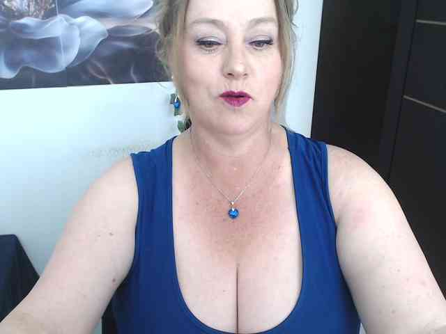 sweetsalo webcam