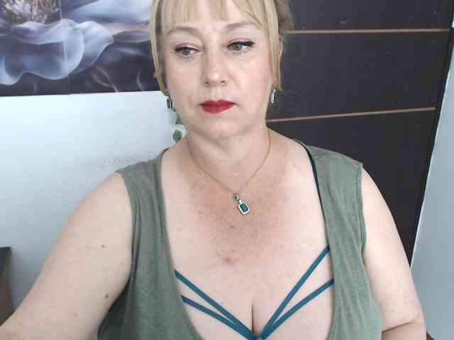 sweetsalo webcam