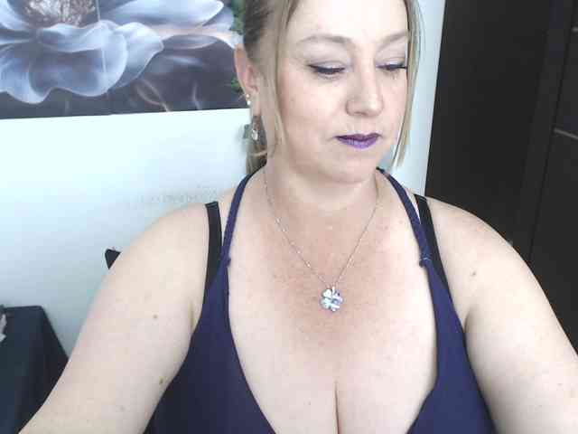 sweetsalo webcam