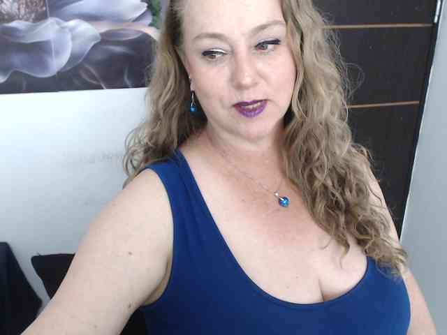 sweetsalo webcam