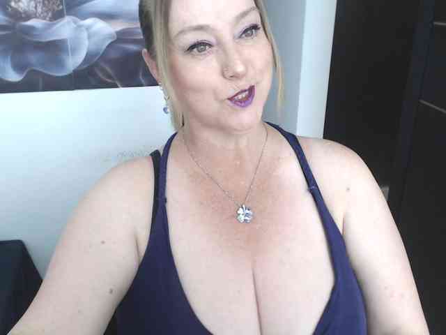 sweetsalo webcam