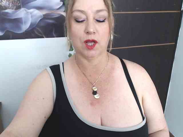 Modelo: sweetsalo