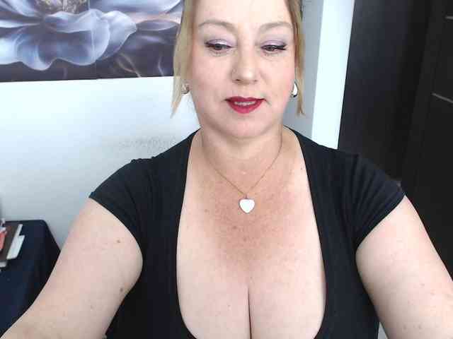 Modelo: sweetsalo