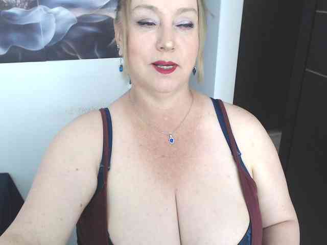 sweetsalo webcam