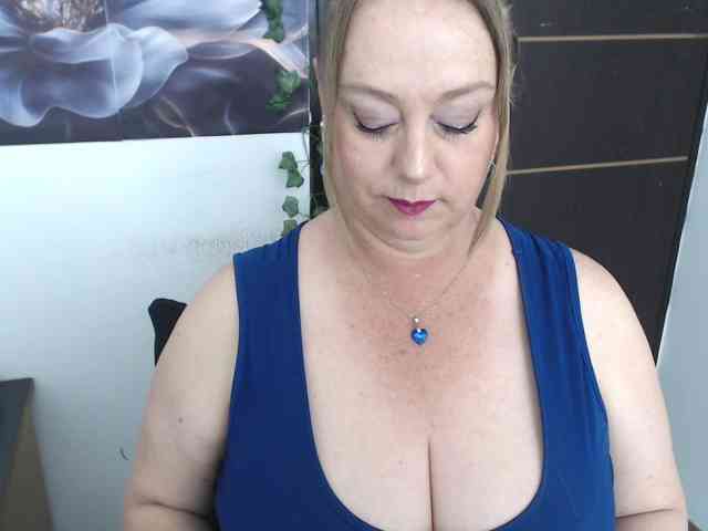 sweetsalo webcam
