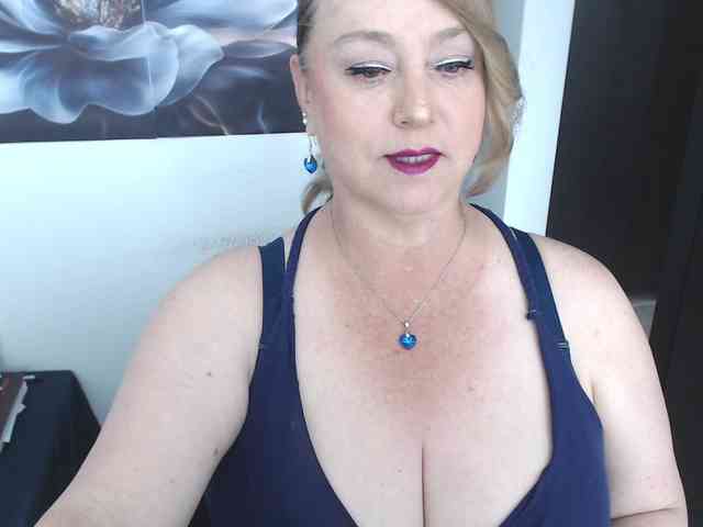 sweetsalo webcam