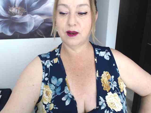 sweetsalo webcam