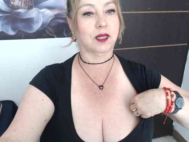 sweetsalo webcam