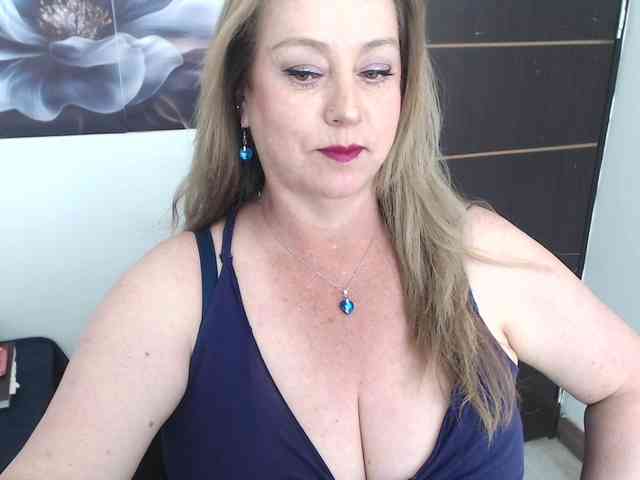 sweetsalo webcam