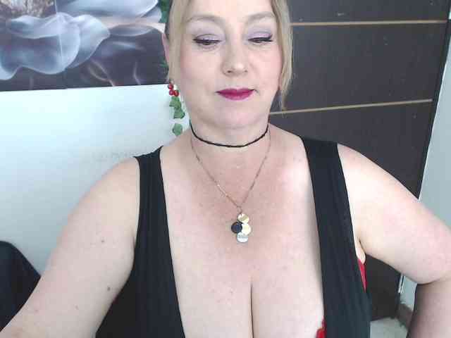 sweetsalo webcam