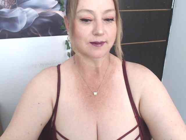 sweetsalo webcam