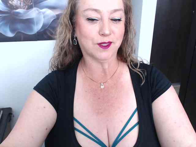 Modelo: sweetsalo