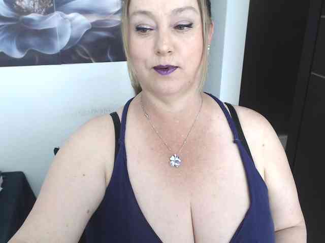 sweetsalo webcam