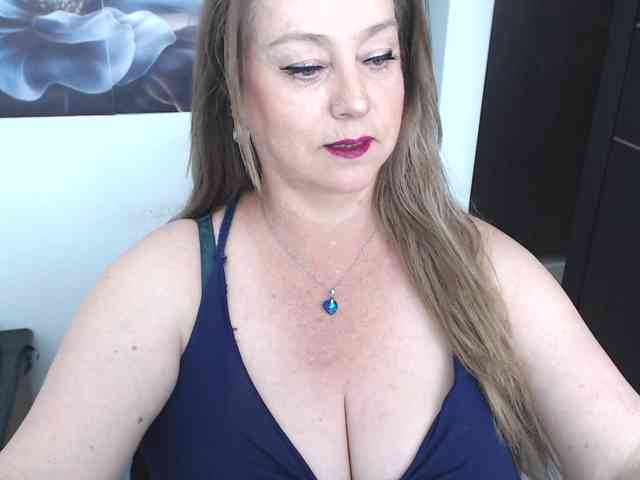 sweetsalo webcam