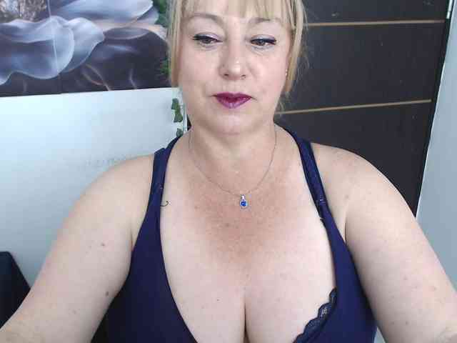 sweetsalo webcam