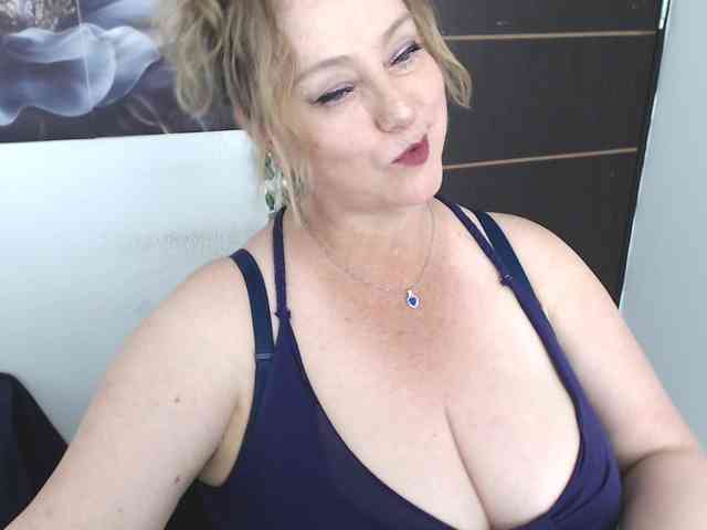 sweetsalo webcam
