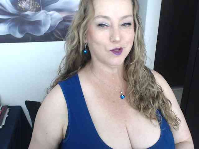 Modelo: sweetsalo