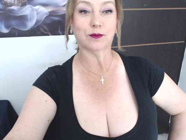sweetsalo webcam