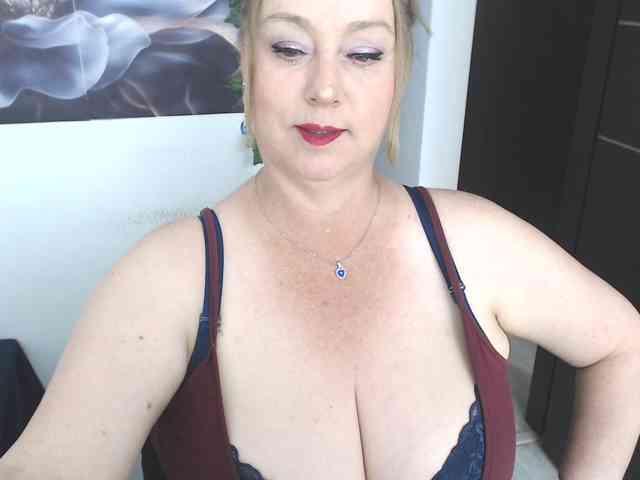 sweetsalo webcam