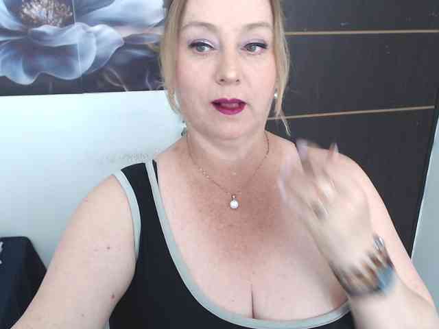 sweetsalo webcam