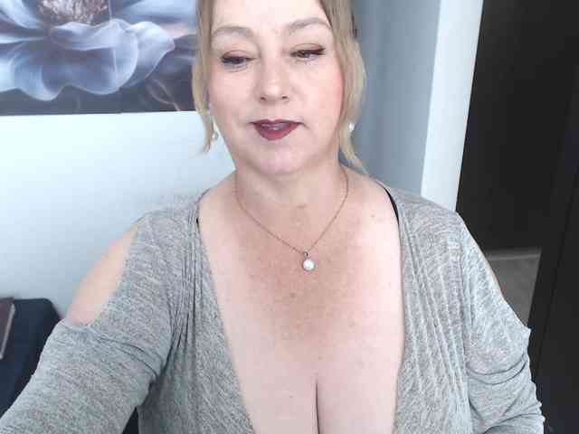 sweetsalo webcam