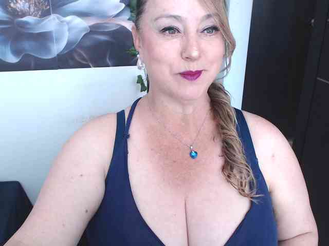Modelo: sweetsalo