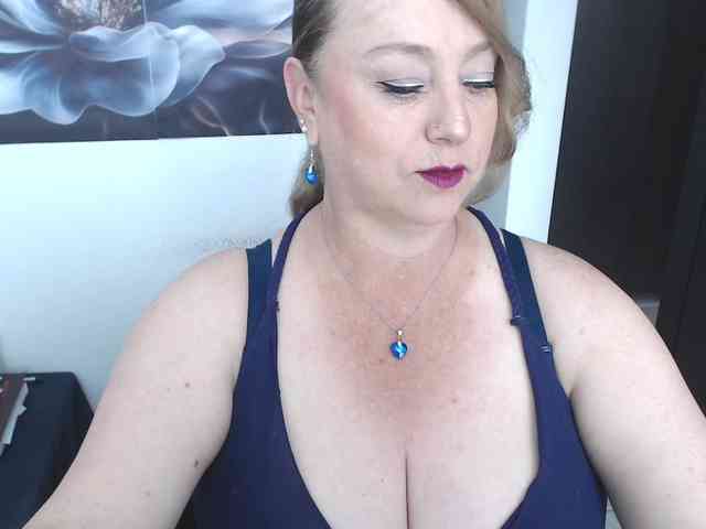 sweetsalo webcam