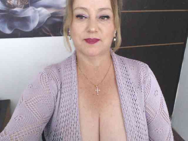 sweetsalo webcam