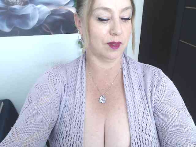 Modelo: sweetsalo