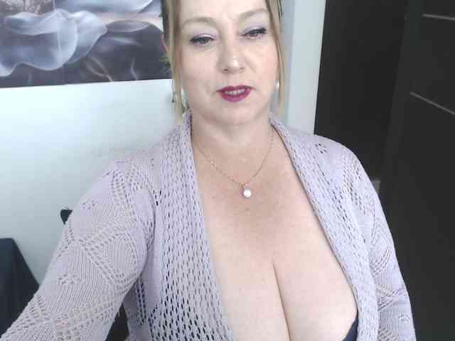 sweetsalo webcam