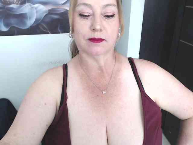 sweetsalo webcam