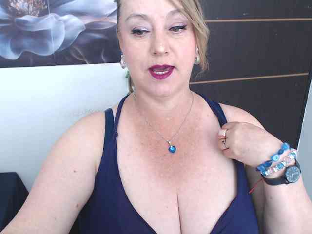 sweetsalo webcam