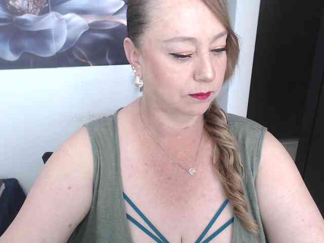 sweetsalo webcam