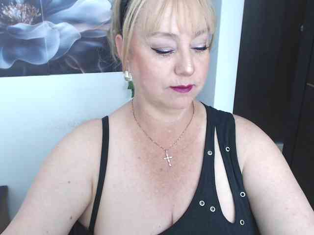 sweetsalo webcam