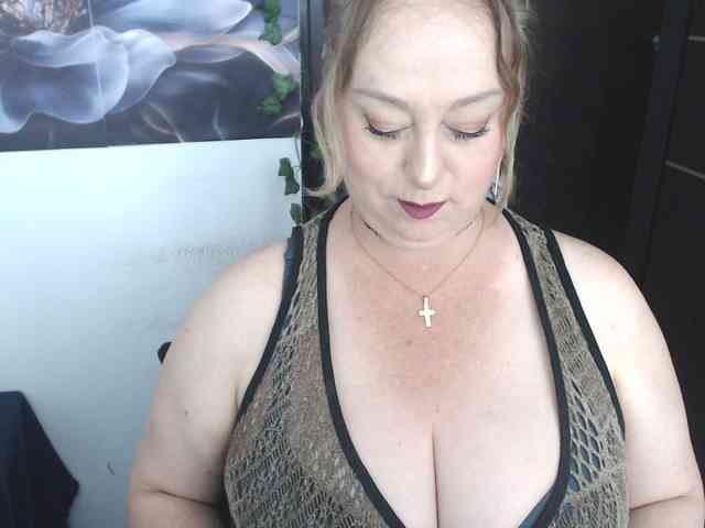sweetsalo webcam