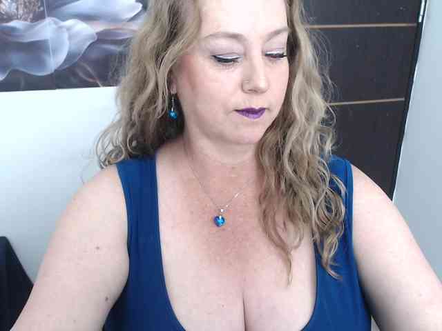 sweetsalo webcam