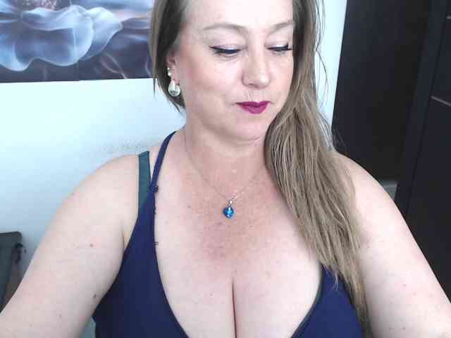 sweetsalo webcam