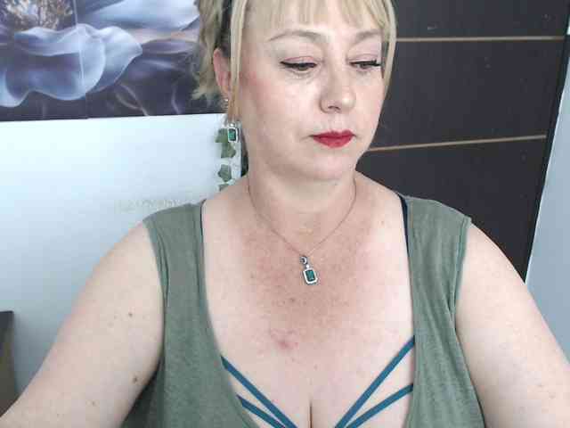 sweetsalo webcam