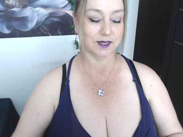 sweetsalo webcam