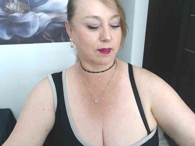 sweetsalo webcam