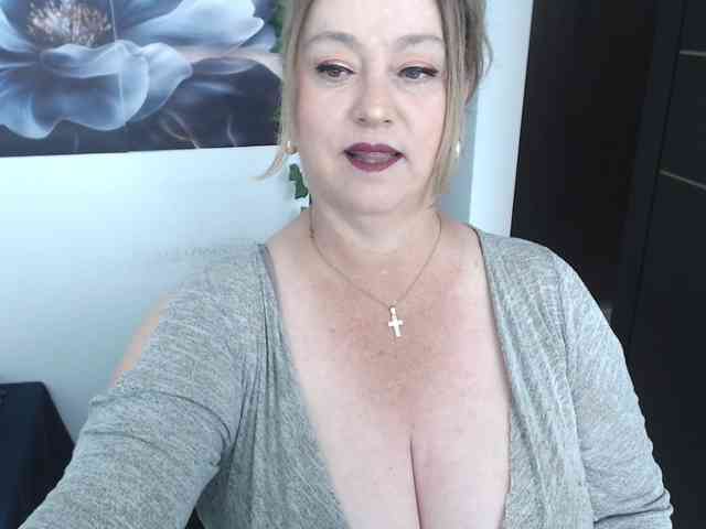 sweetsalo webcam
