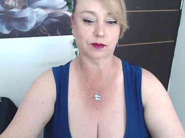 sweetsalo webcam