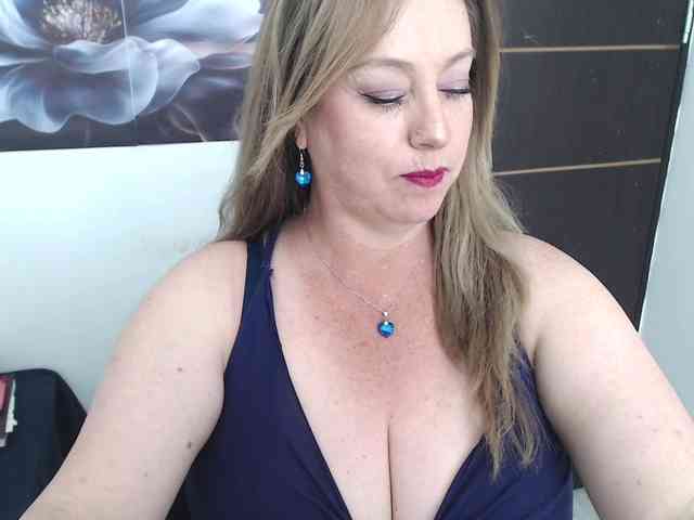 sweetsalo webcam