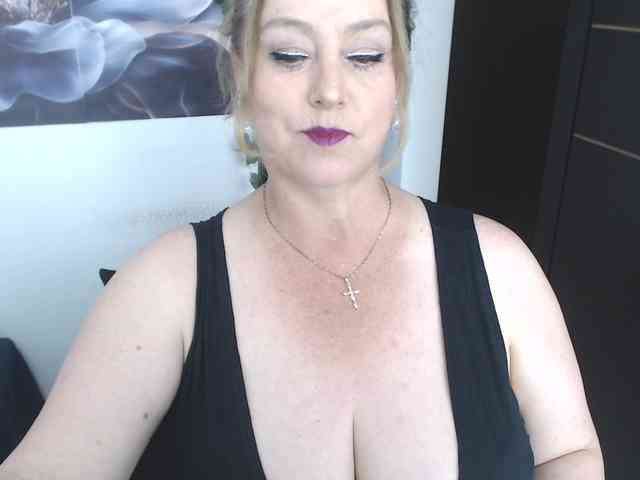sweetsalo webcam