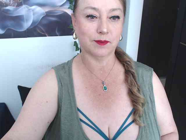 sweetsalo webcam