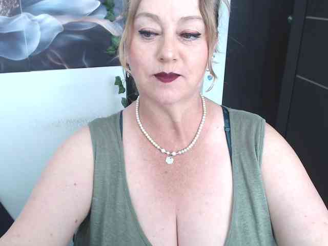 sweetsalo webcam
