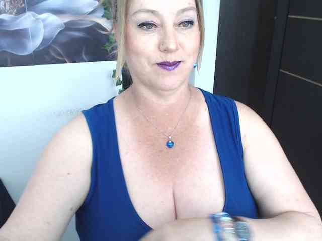 Modelo: sweetsalo