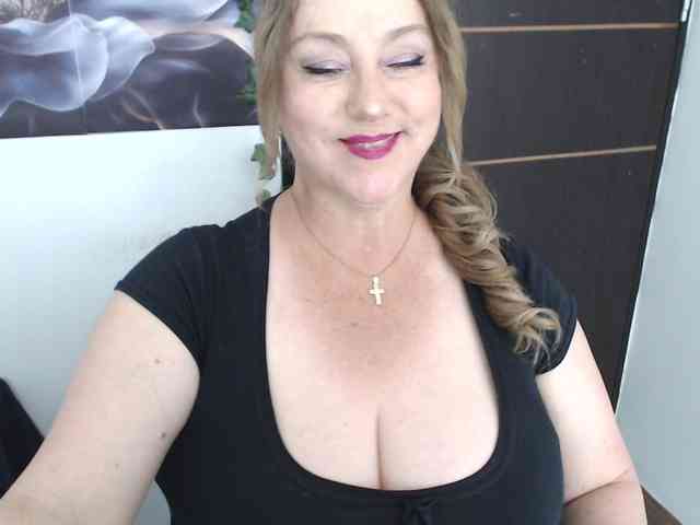 sweetsalo webcam